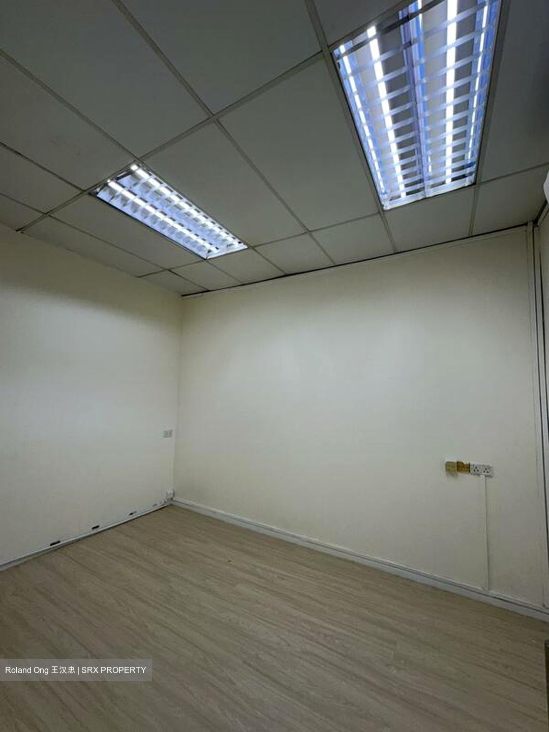 Woodlands Industrial Park E4 (D27), Factory #590653861